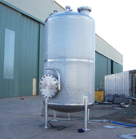 Stainless Steel Mixing Tanks, furphy engineering, stainless steel tanks, pressure vessels, manufacturers, speciality, integrity services, mixing tanks
